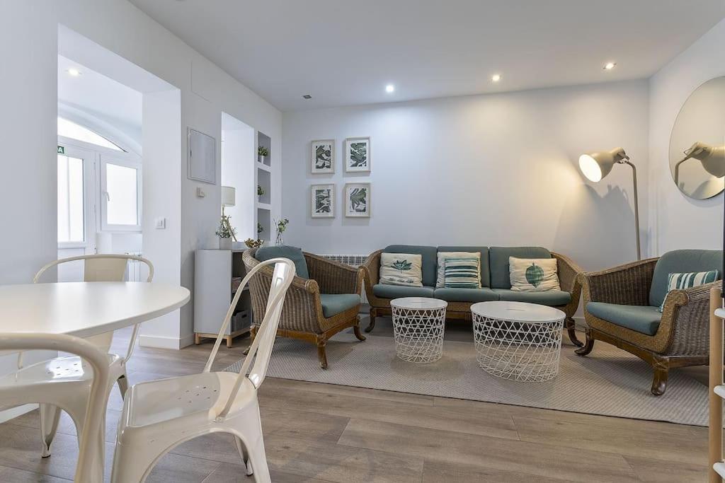 Alcam Castellana La Paz Madrid Apartment Exterior photo