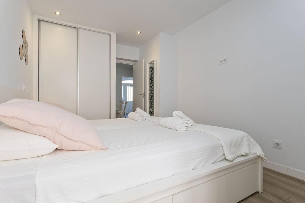 Alcam Castellana La Paz Madrid Apartment Exterior photo